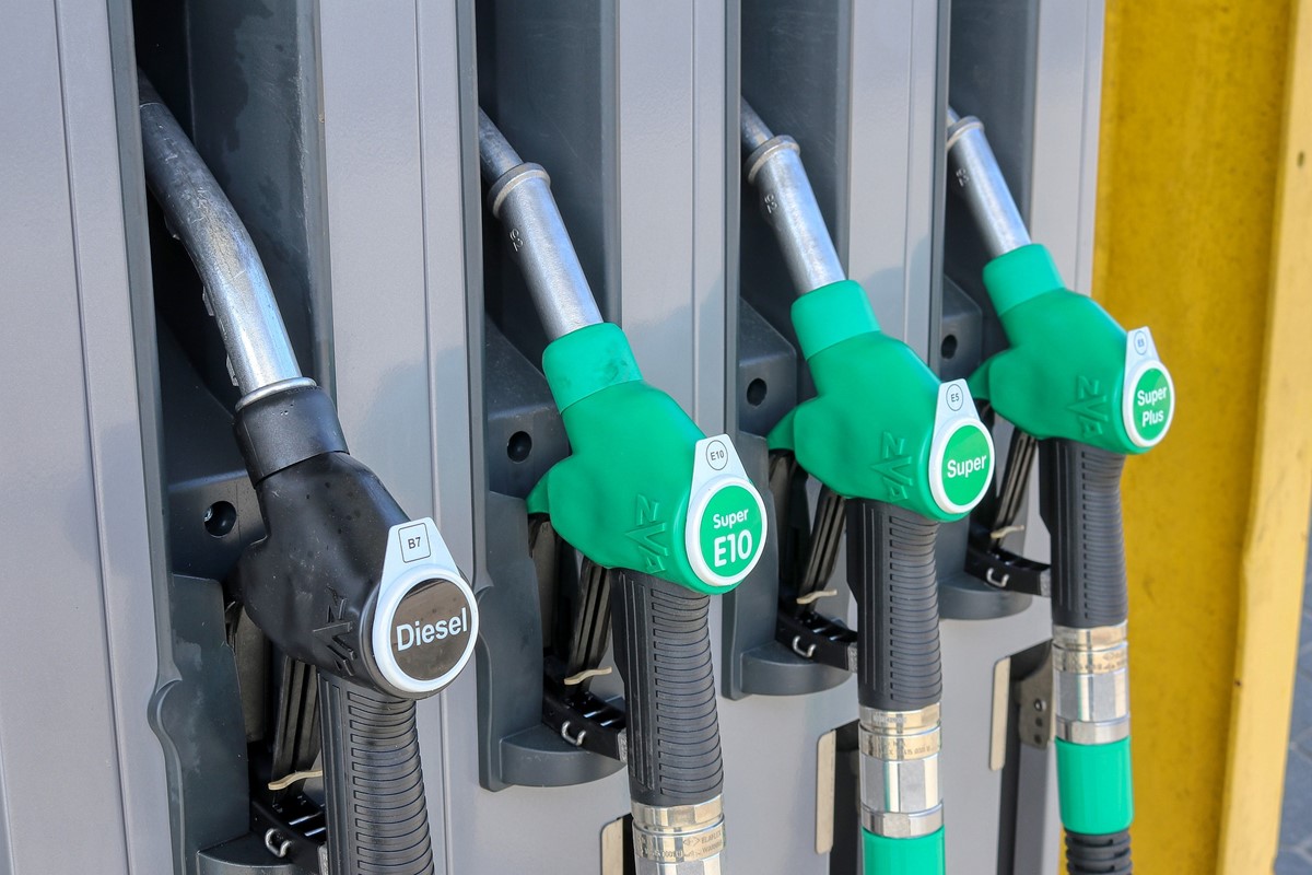 Government Launches Campaign Ahead Of E10 Roll Out Latest News   Petrol Stations 4978824 1920 